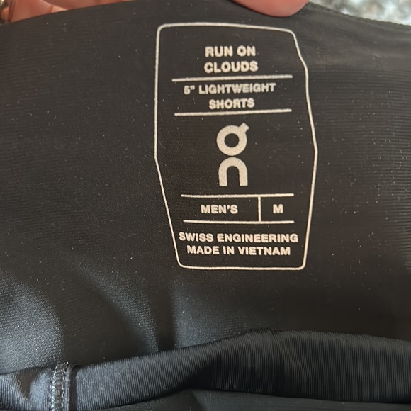 Perfect On Running 5" Lightweight Short in Black Mens size M - Picture 11 of 16